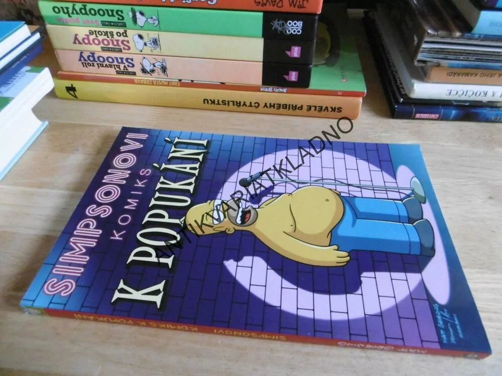 SIMPSONOVI, KOMIKS K POPUKÁNÍ, MATT GROENING, **an