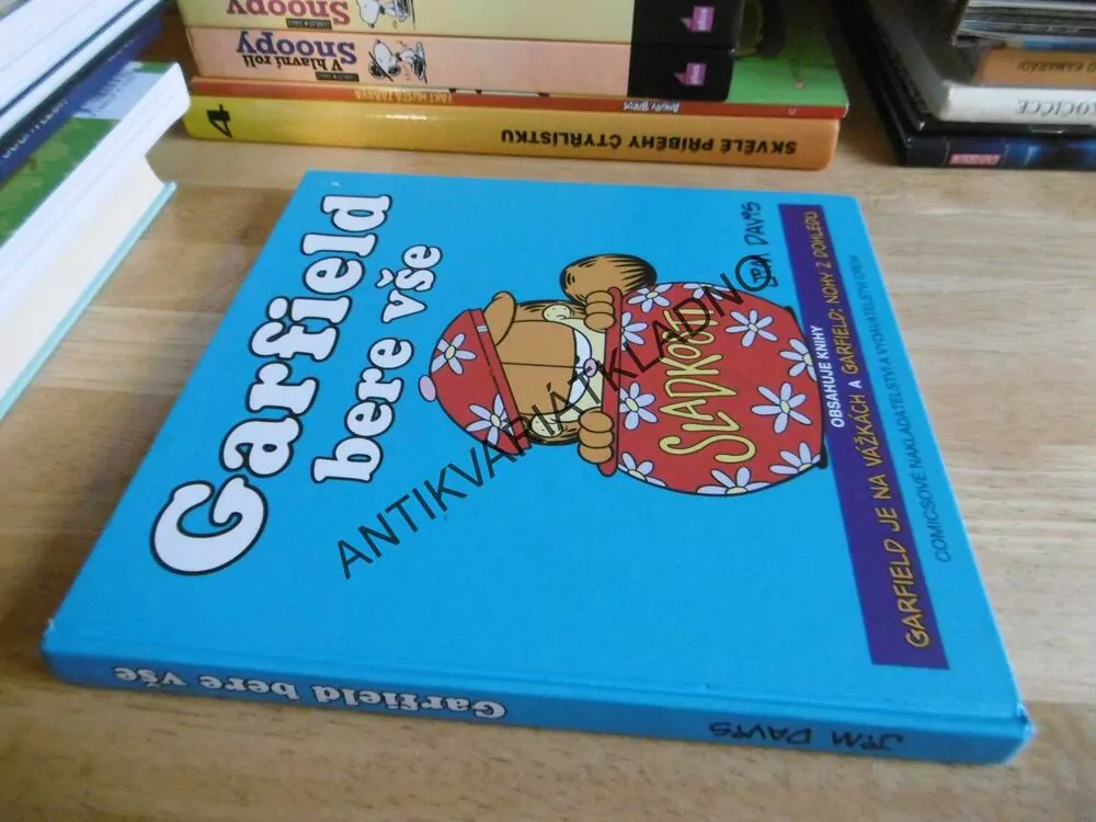 GARFIELD BERE VŠE, JIM DAVIS, **an