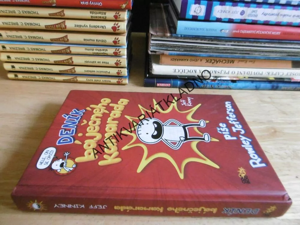 DENÍK BÁJEČNÉHO KAMARÁDA, PÍŠE ROWLEY JEFFERSON, JEFF KINNEY, **an