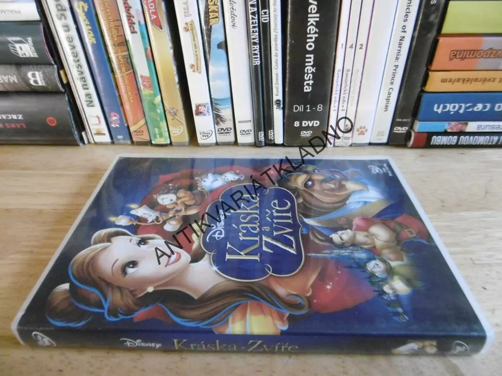 KRÁSKA A ZVÍŘE, DVD FILM