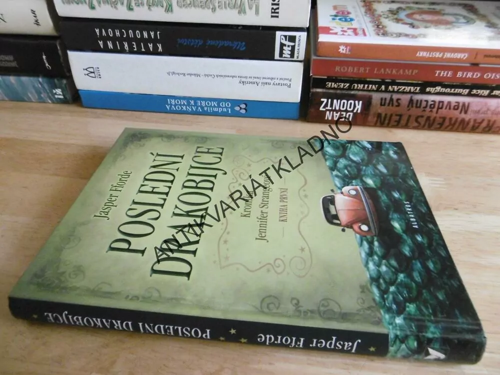 POSLEDNÍ DRAKOBIJCE, KRONIKA JENNIFER STRANGEOVÉ, **an