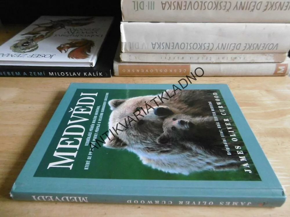 MEDVĚDI, JAMES OLIVER CURWOOD, **an