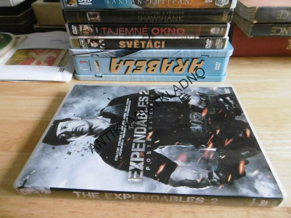 POSTRADATELNÍ 2, BRUCE WILLIS, DVD FILM