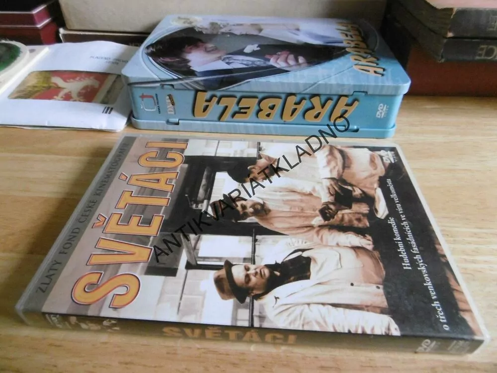 SVĚTÁCI, DVD FILM