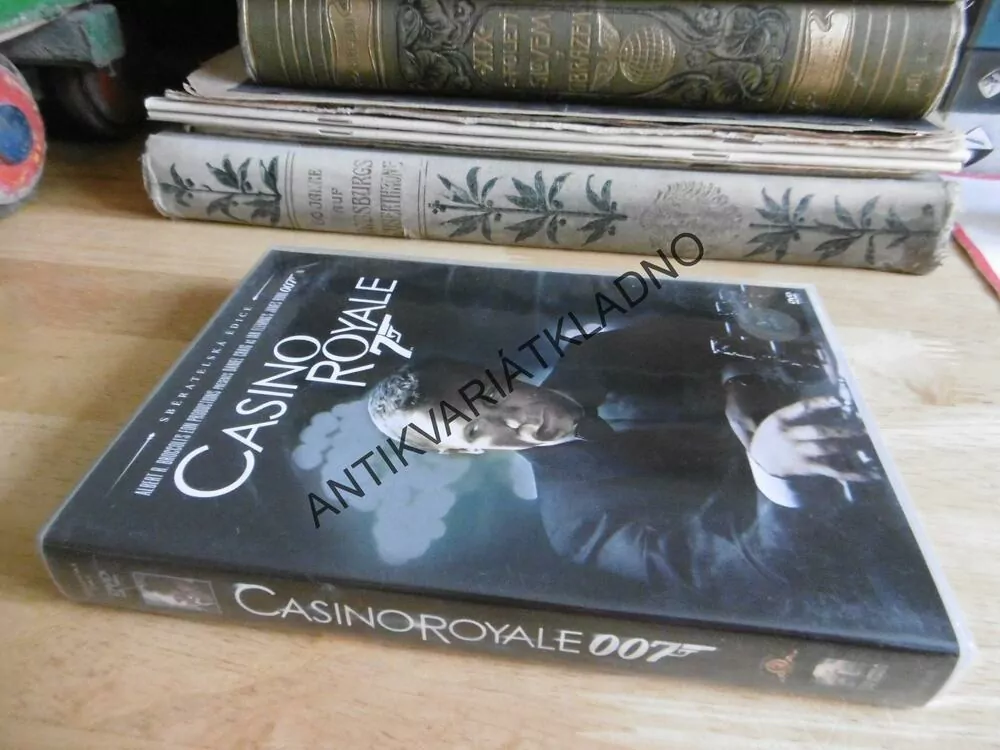 CASINO ROYALE, 3 X DVD FILM