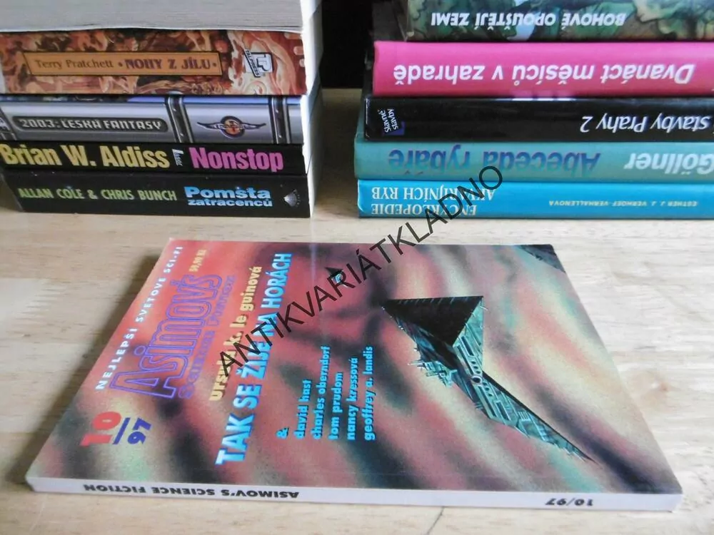 TAK SE ŽIJE NA HORÁCH, URSULA K. LE GUINOVÁ, **an