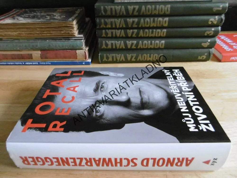 MŮJ NEUVĚŘITELNÝ ŽIVOTNÍ PŘÍBĚH, TOTAL RECALL, ARNOLD SCHWARZENEGGER, **an