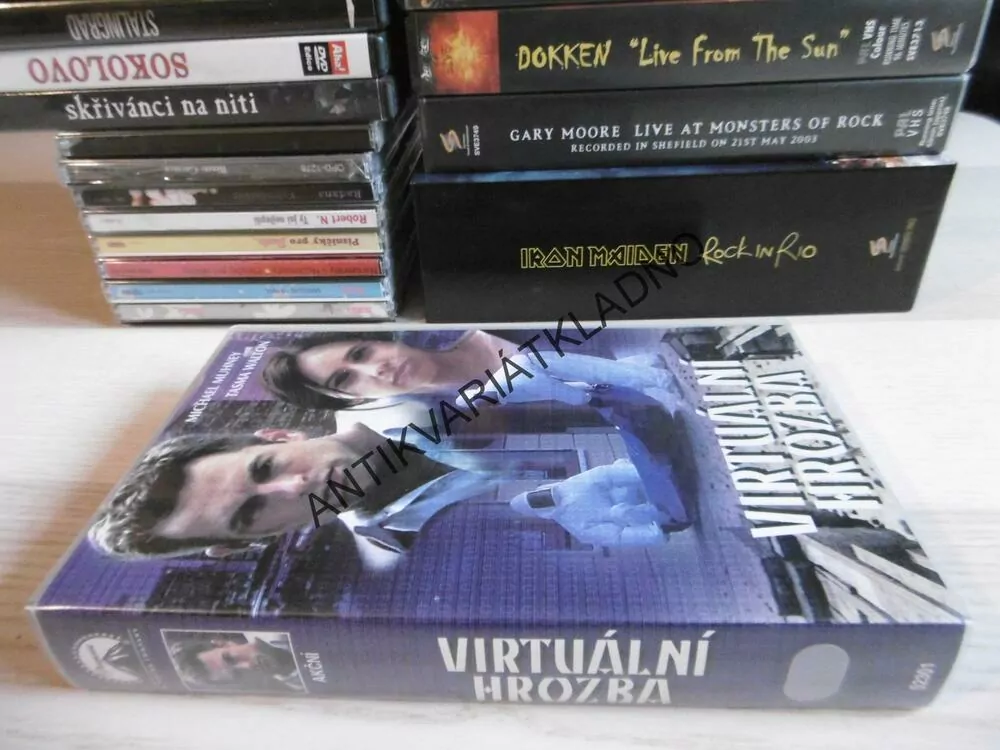 VIRTUÁLNÍ HROZBA, VHS