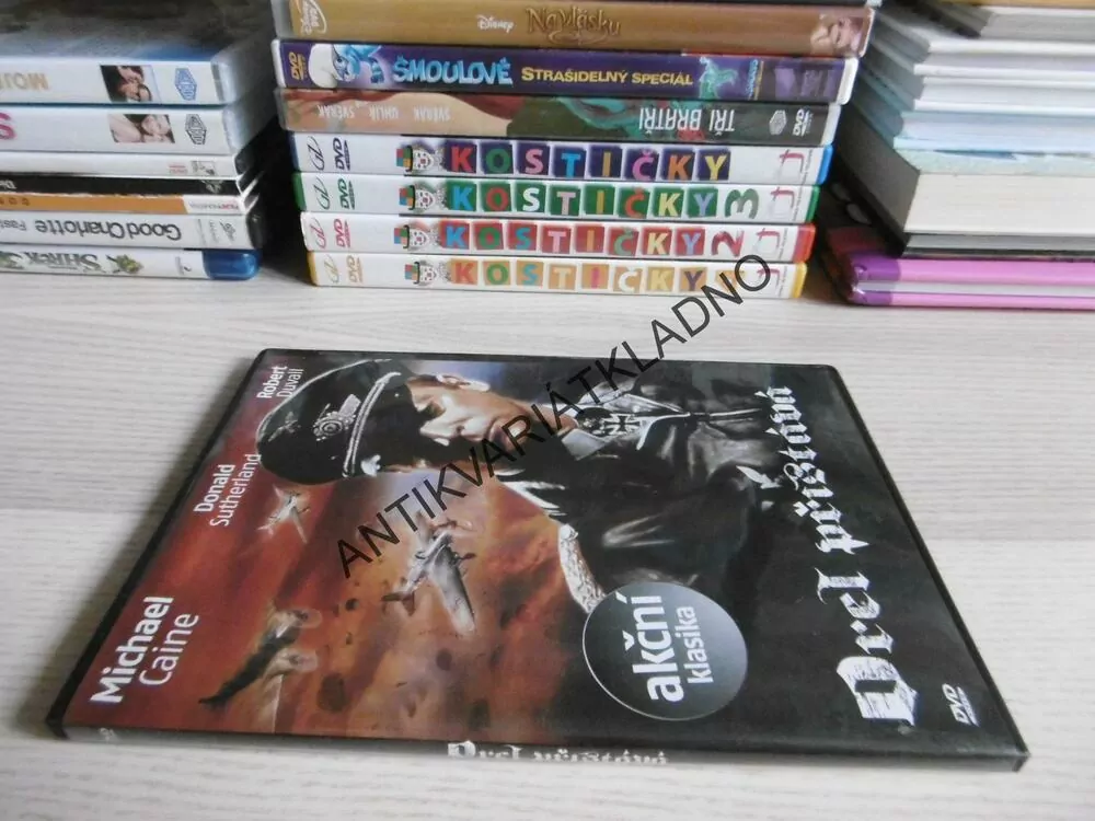 OREL PŘISTÁL, MICHAEL CAINE, SUTHERLAND, DUVALL, DVD FILM