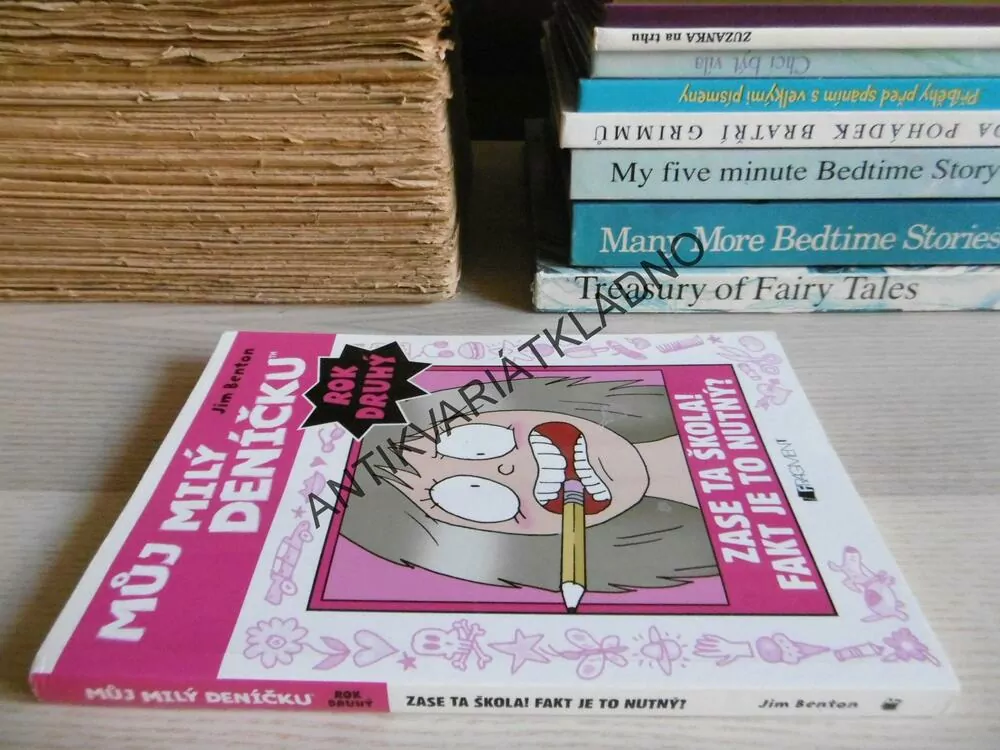 MŮJ MILÝ DENÍČKU, ROK DRUHÝ, ZASE TA ŠKOLA, JIM BENTON, **an