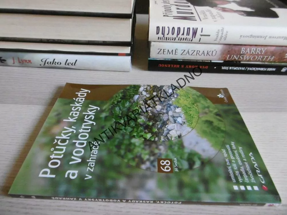 POTŮČKY, KASKÁDY A VODOTRYSKY, JIŘÍ SEDLÁK, **an