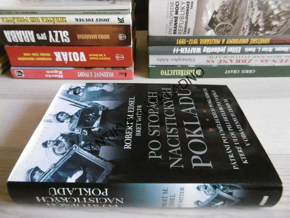 PO STOPÁCH NACISTICKÝCH POKLADŮ, ROBERT M.EDSEL, BRET WITTER, **an
