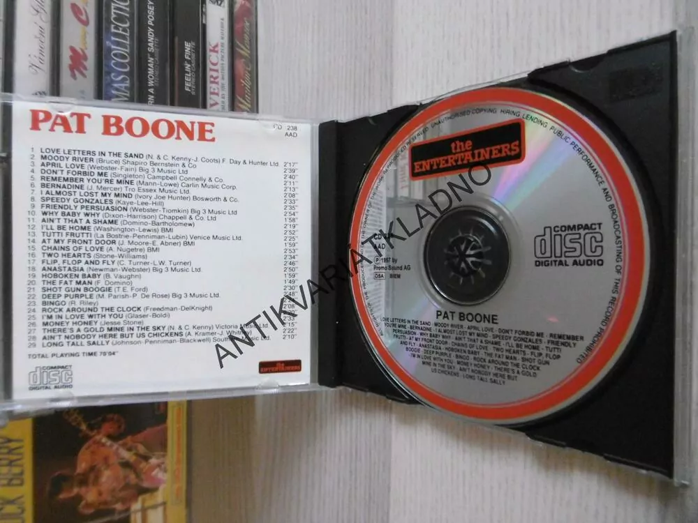 PAT BOONE, LOVE LETTERS IN THE SAND, CD HUDBA