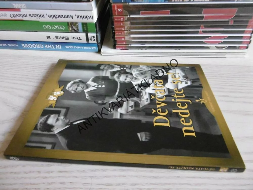 DĚVČATA NEDEJTE SE!, DVD FILM