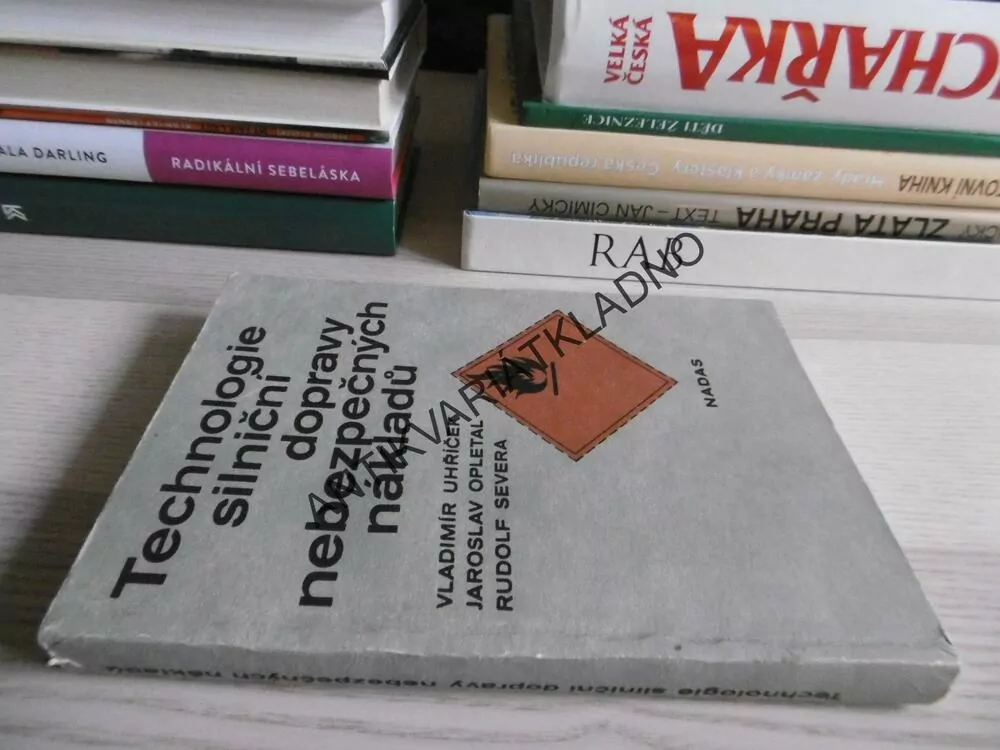 TECHNOLOGIE SILNIČNÍ DOPRAVY NEBEZPEČNÝCH NÁKLADŮ, UHŘÍČEK, **an