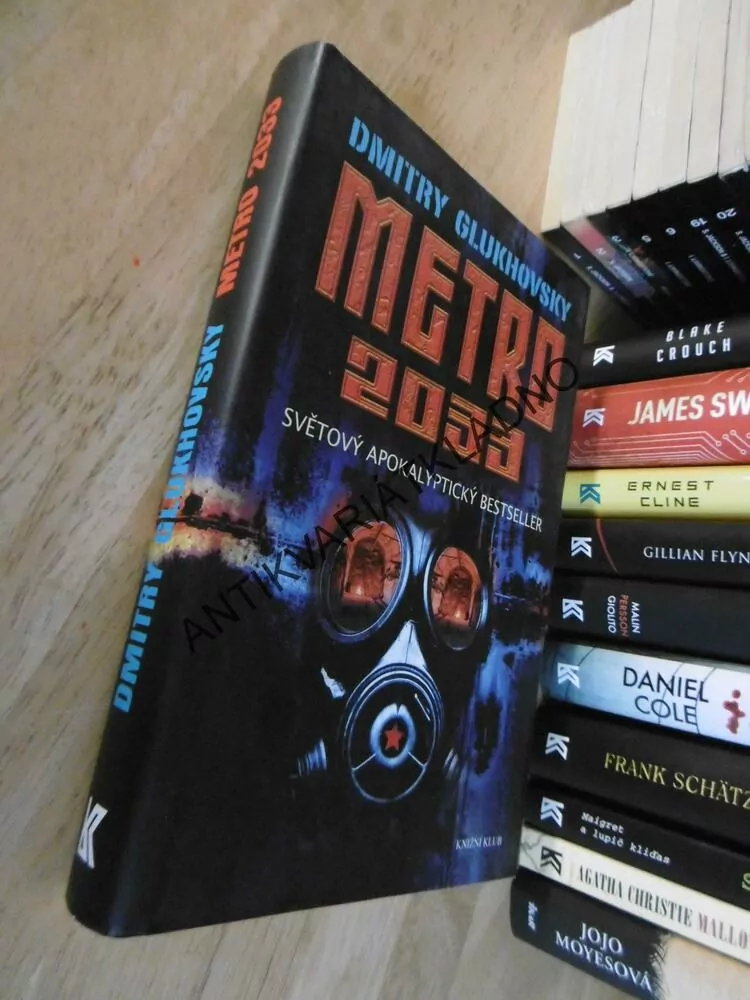 METRO 2033, DMITRY GLUKHOVSKY, APOKALYPTICKÝ BESTSELLER **an