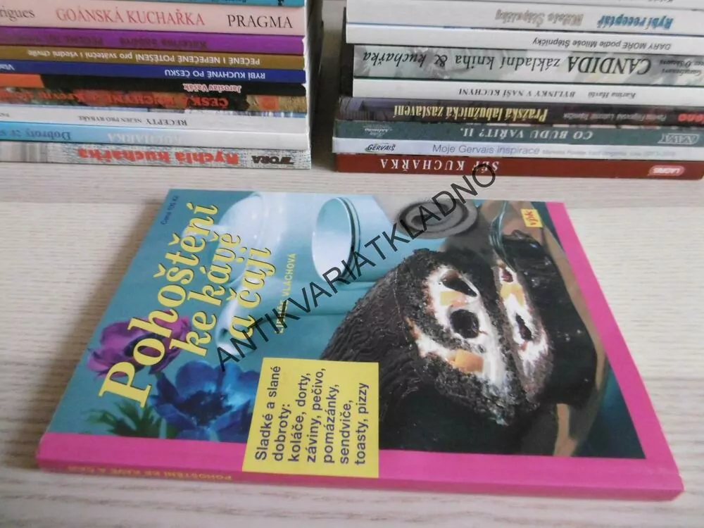 POHOŠTĚNÍ KE KÁVĚ A ČAJI, LIBUŠE VLACHOVÁ, **an