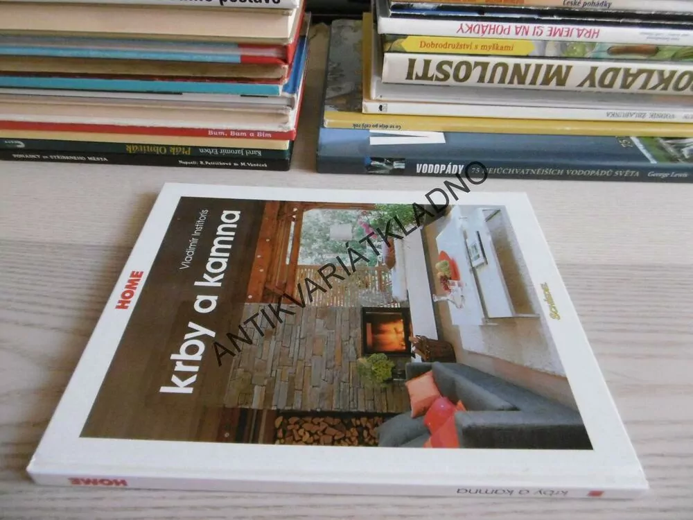 KRBY A KAMNA, VLADIMÍR INSTITORIS, **an