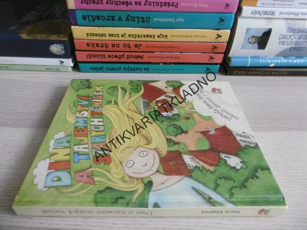 DINA A TAJEMSTVÍ STARÝCH TENISEK, MARIE KŠAJTOVÁ, **an