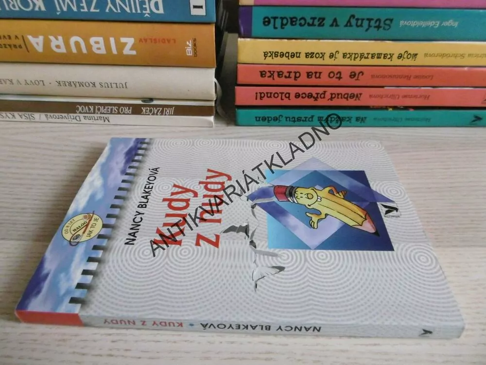 KUDY Z NUDY, NANCY BLAKEYOVÁ, **an