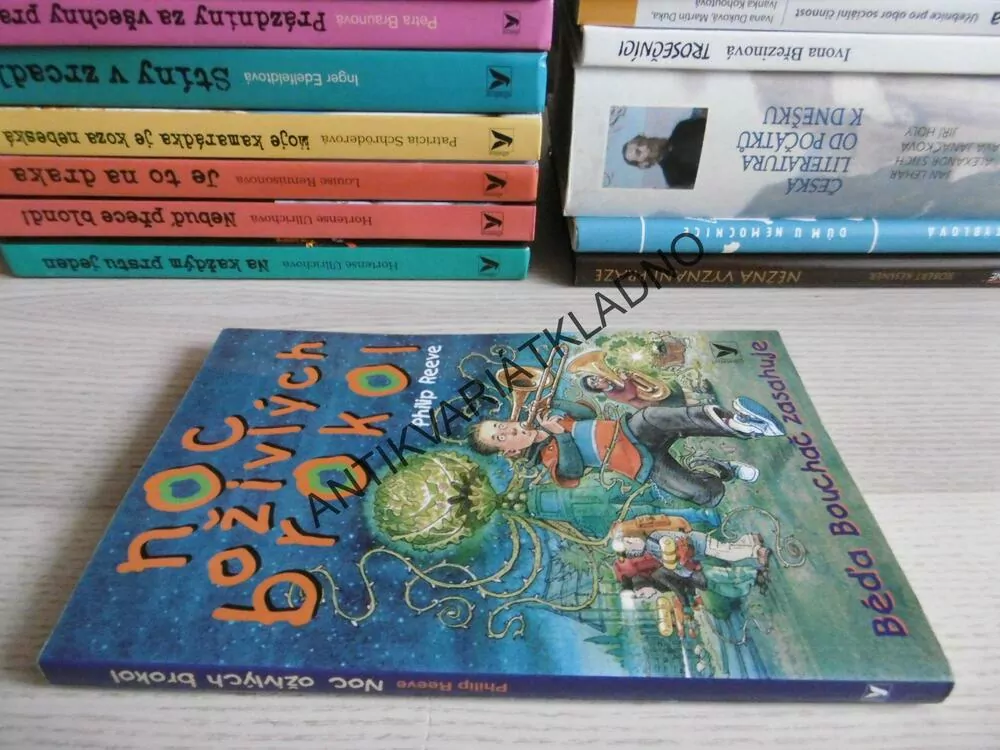 NOC OŽIVLÝCH BROKOL, PHILIP REEVE, **an