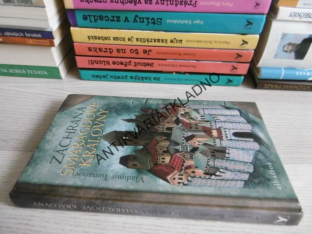 ZÁCHRANA SMARAGDOVÉ KRÁLOVNY, VLADIMIR TUMANOV, **an