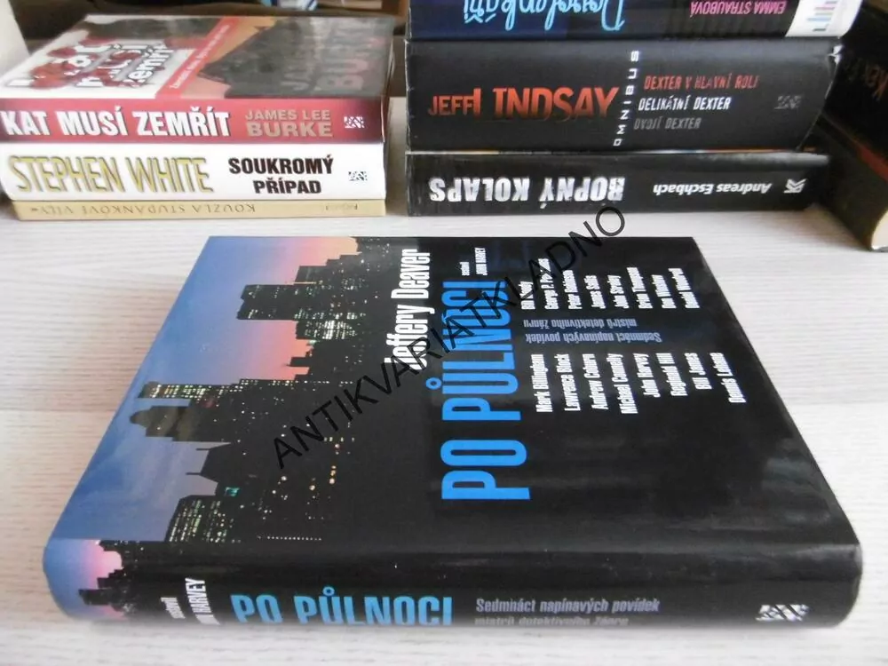 PO PŮLNOCI, KRIMI POVÍDKY, JEFFERY DEAVER, **an