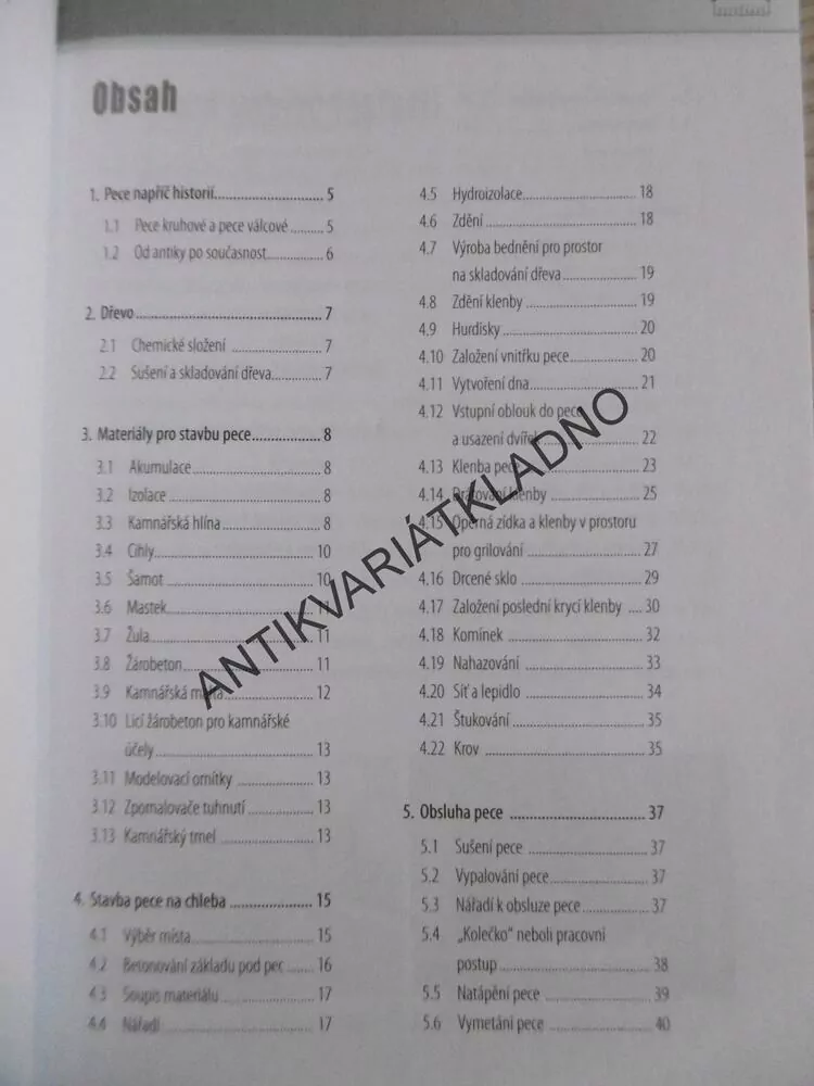 STAVBA PECE NA PIZZU A CHLEBA V DOMĚ I V ZAHRADĚ, JAROSLAV ZÁVACKÝ, **an