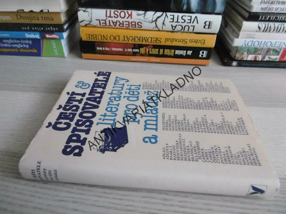 ČEŠTÍ SPISOVATELÉ LITERATURY PRO DĚTI A MLÁDĚŽ, OTAKAR CHALOUPKA A KOLEKTIV
