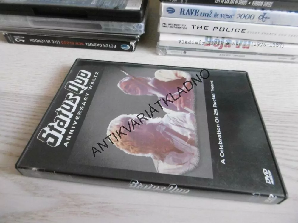 STATUS QUO, ANNIVERSARY WALTZ, DVD HUDBA