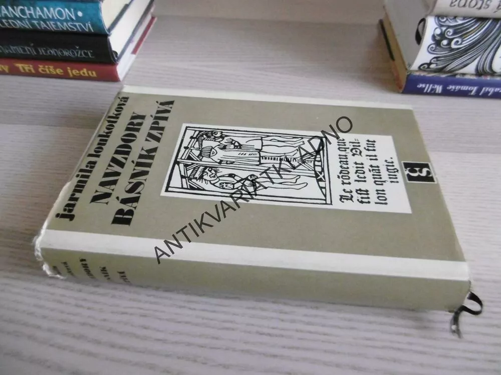 NAVZDORY BÁSNÍK ZPÍVÁ, JARMILA LOUKOTKOVÁ, **an
