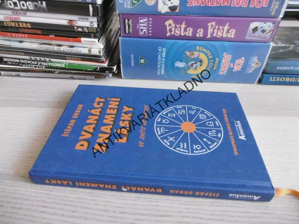 DVANÁCT ZNAMENÍ LÁSKY VE SVĚTĚ ASTROLOGIE, ŠTĚPÁN URBAN, **an