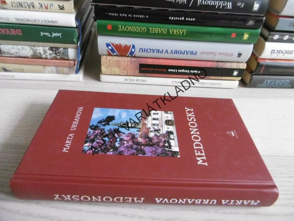 MEDONOSKY, MARTA URBANOVÁ, **an