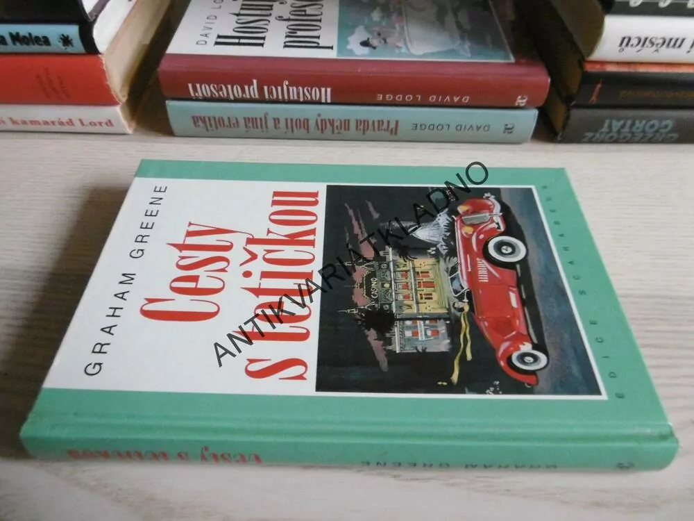 CESTY S TETIČKOU, GRAHAM GREENE, **an