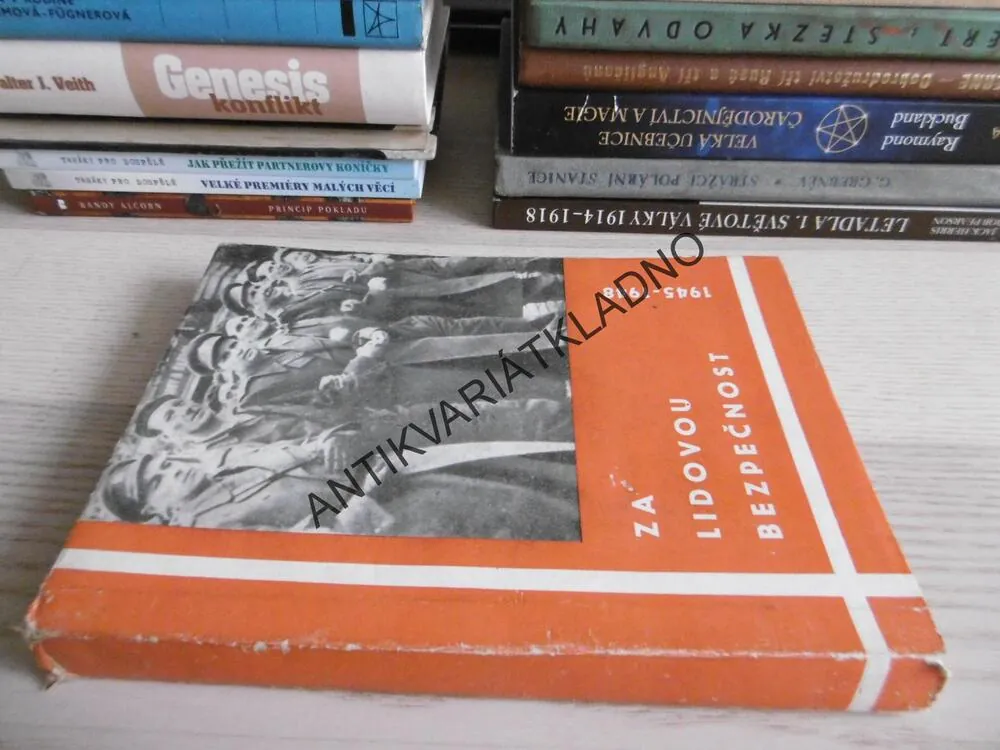 ZA LIDOVOU BEZPEČNOST, 1945 - 1948, **an