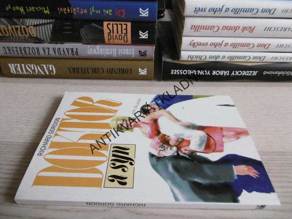 DOKTOR A SYN, RICHARD GORDON, **an