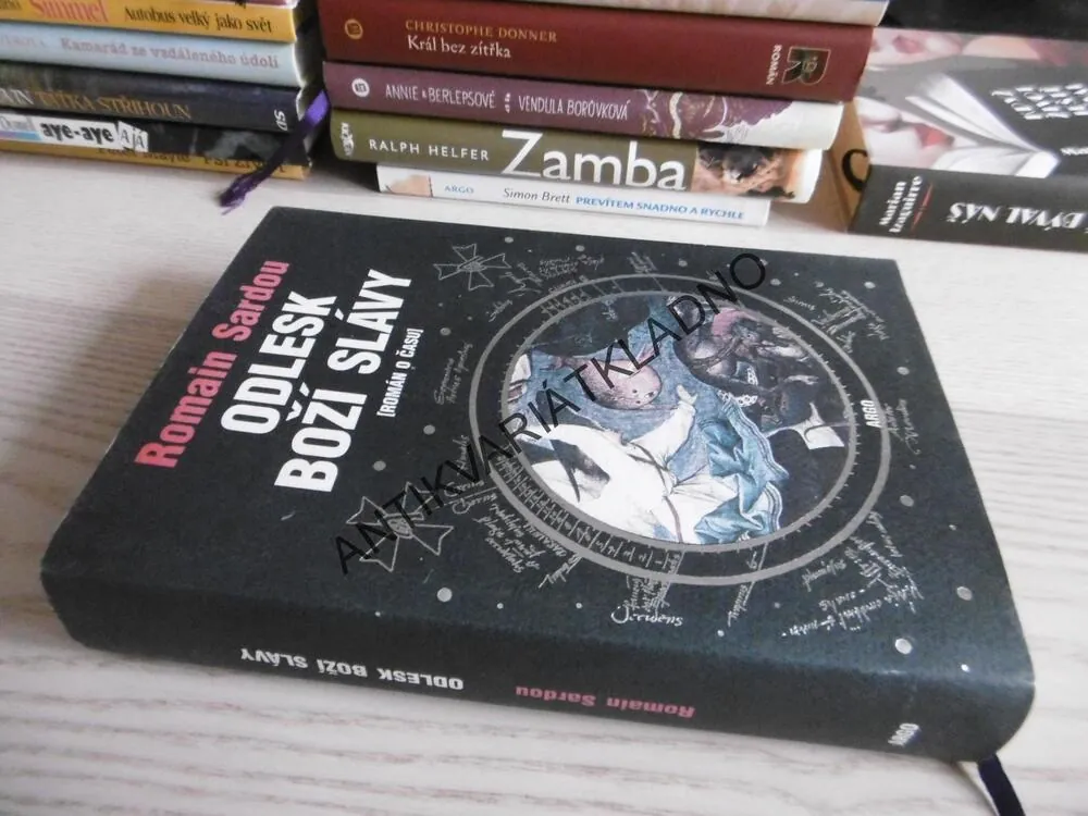 ODLESK BOŽÍ SLÁVY, ROMAIN SARDOU, **an