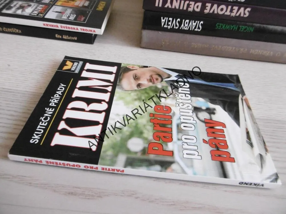 PARTIE PRO OPUŠTĚNÉ PÁNY, KRIMI, **an