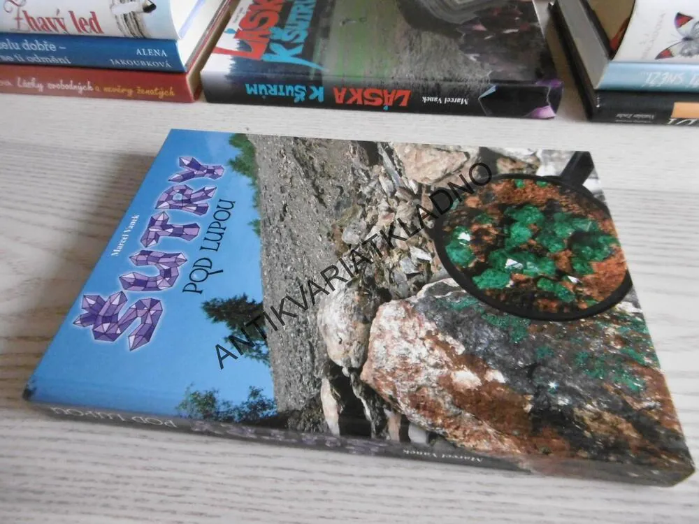 ŠUTRY POD LUPOU, MARCEL VANEK, **an