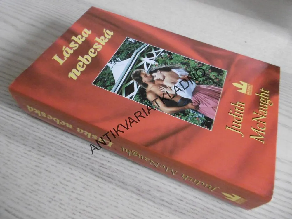 LÁSKA NEBESKÁ, JUDITH MCNAUGHT, **an