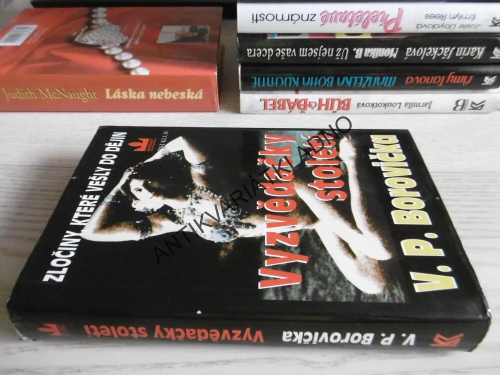 VYZVĚDAČKY STOLETÍ, V. P. BOROVIČKA, **an