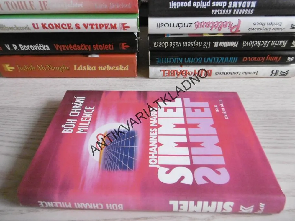 BŮH CHRÁNÍ MILENCE, JOHANNES MARIO SIMMEL, **an