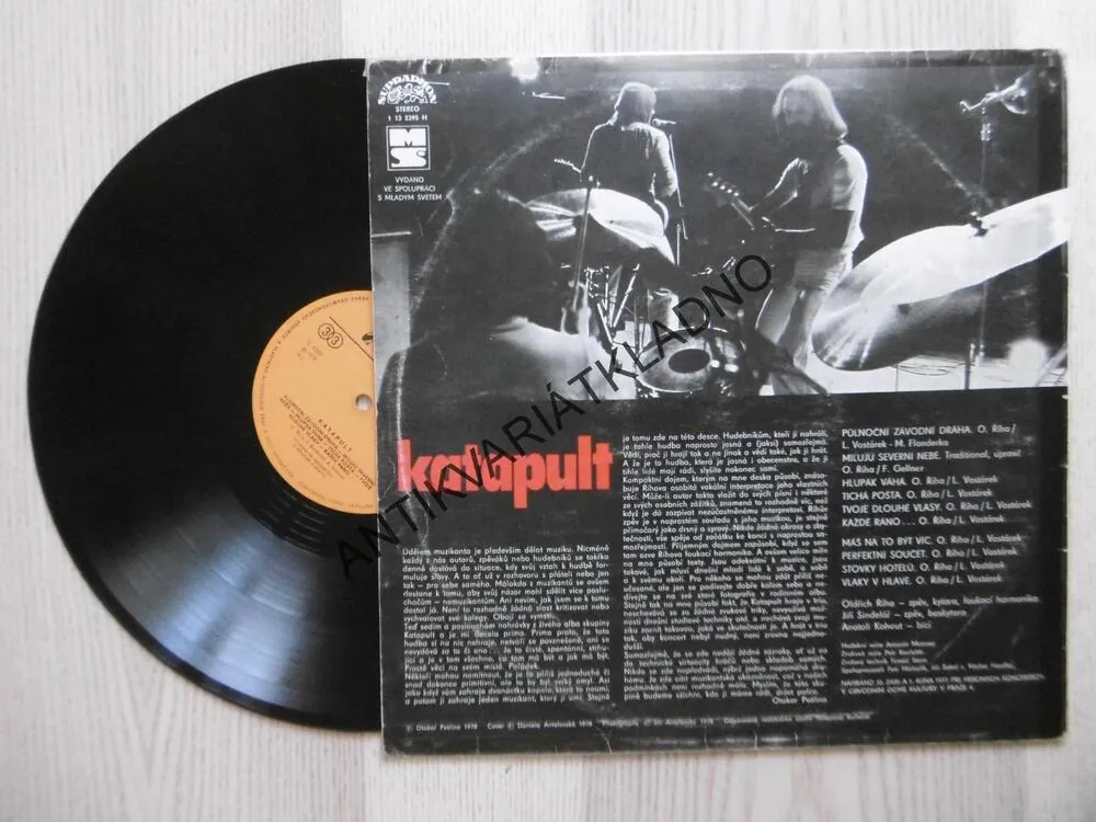 KATAPULT, STŘÍBRNÁ DESKA, PŮLNOČNÍ ZÁVODNÍ DRÁHA, LP