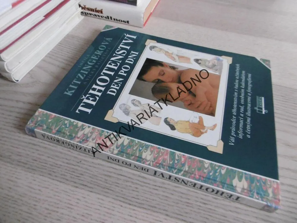 TĚHOTENSTVÍ DEN PO DNI, SHEILA KITZINGEROVÁ, **an