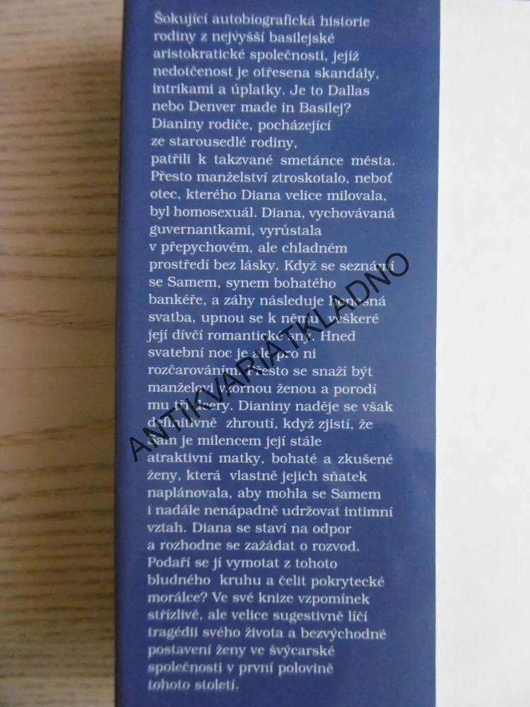MANŽELKOU MATČINA MILENCE, DIANE D'HENRIOVÁ, **an
