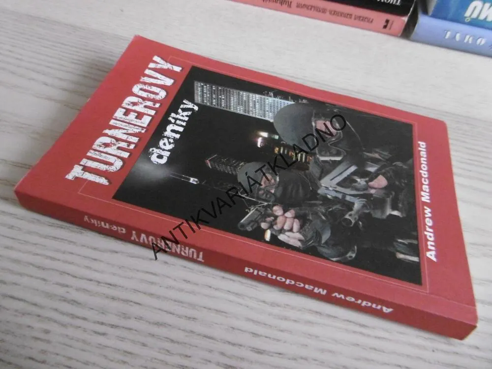 TURNEROVY DENÍKY, ANDREW MACDONALD, **an
