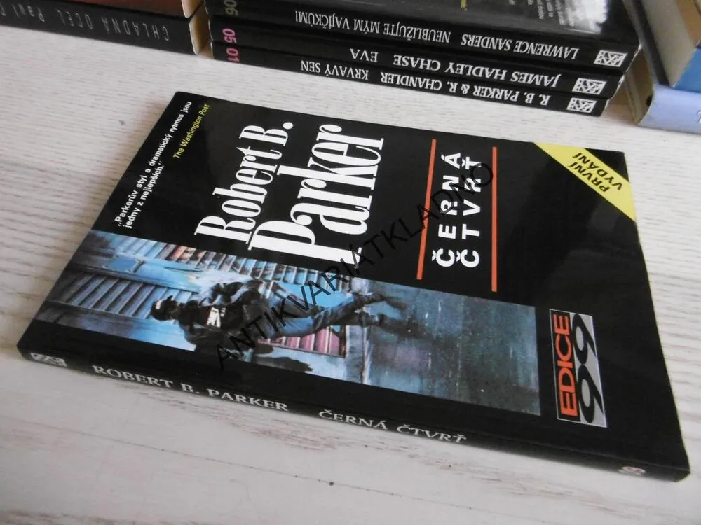ČERNÁ ČTVRŤ, ROBERT B. PARKER, **an