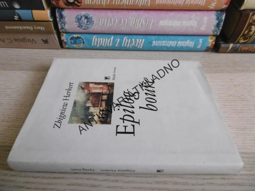 EPILOG BOUŘE, ZBIGNIEW HERBERT, **an