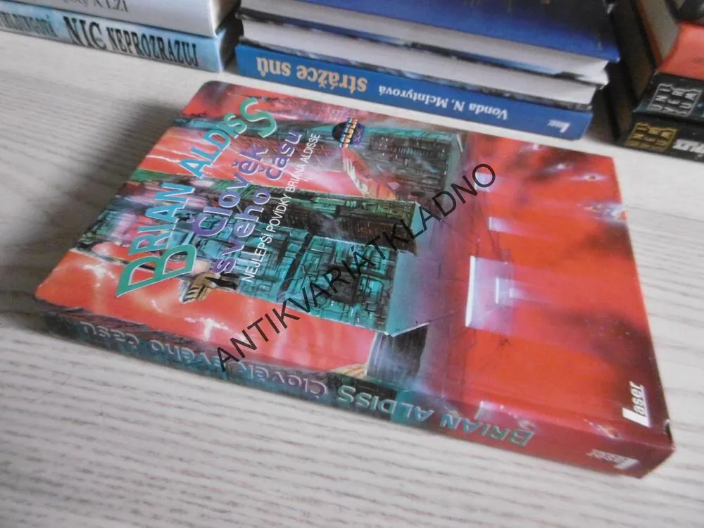 ČLOVĚK SVÉHO ČASU, BRIAN W. ALDISS, **an