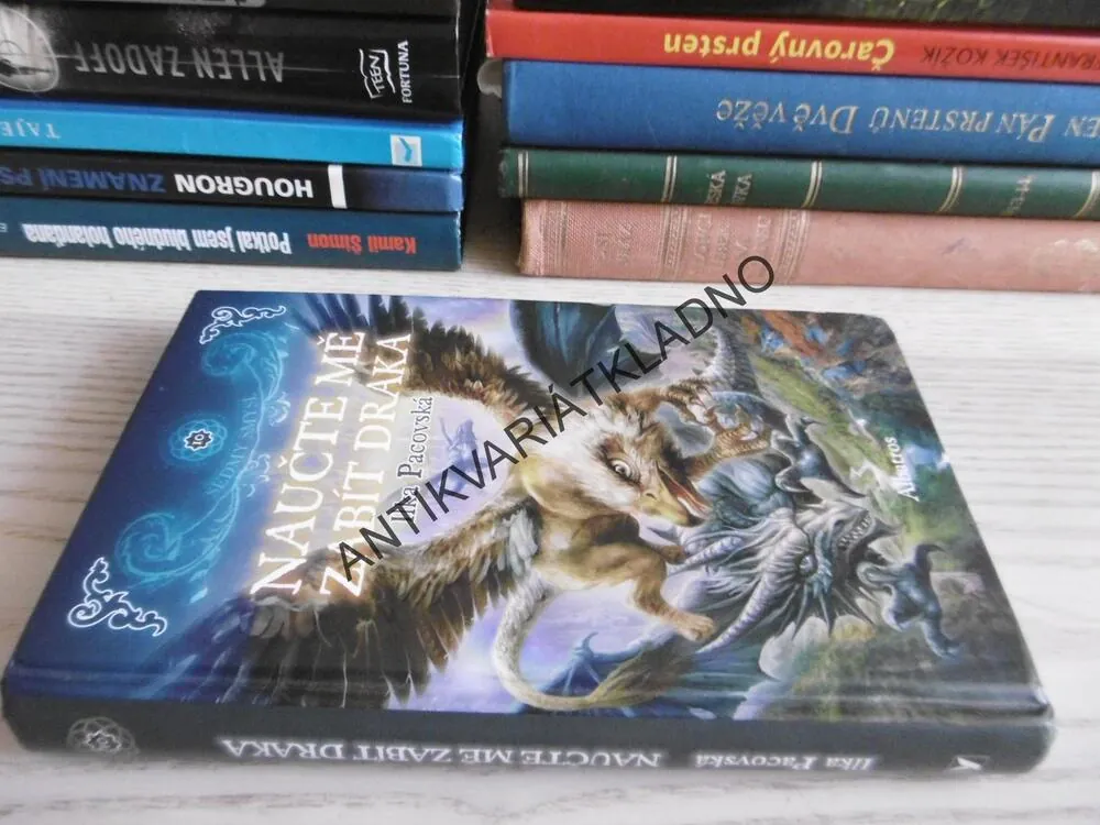 NAUČTE MĚ ZABÍT DRAKA, ILKA PACOVSKÁ, SEDMÝ SMYSL, **an